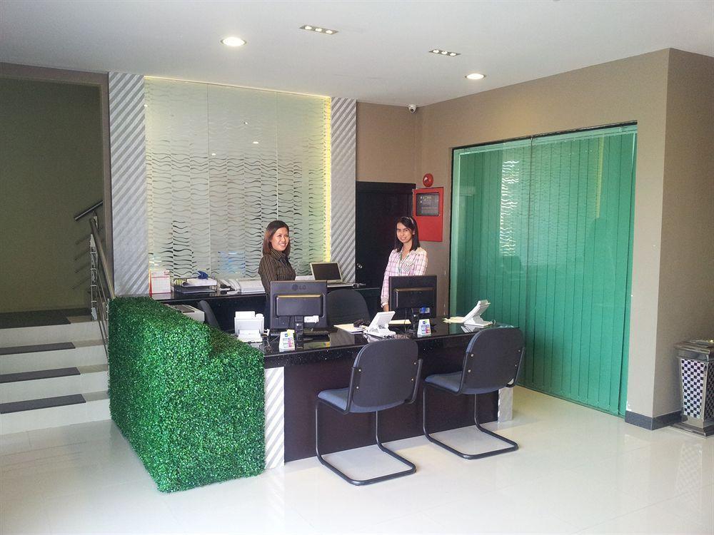 Labuk Hotel Sandakan Eksteriør bilde